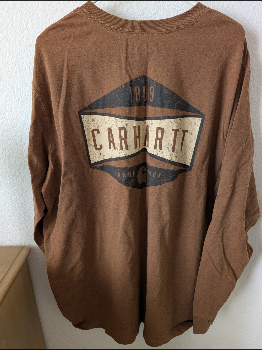 Carhartt Brown Long Sleeve Logo Tee - Picture 2 of 3